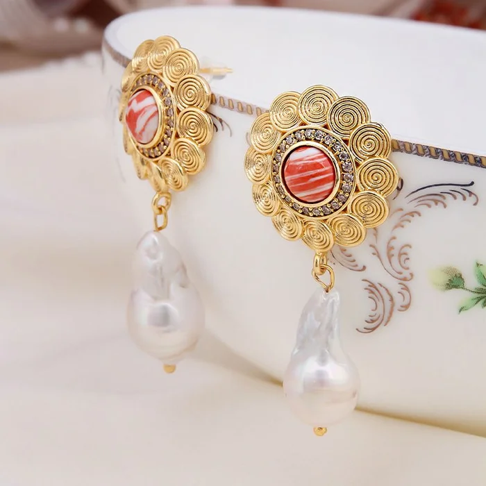 Boucles d’oreilles – Laiton plaqué or, variscite & perle