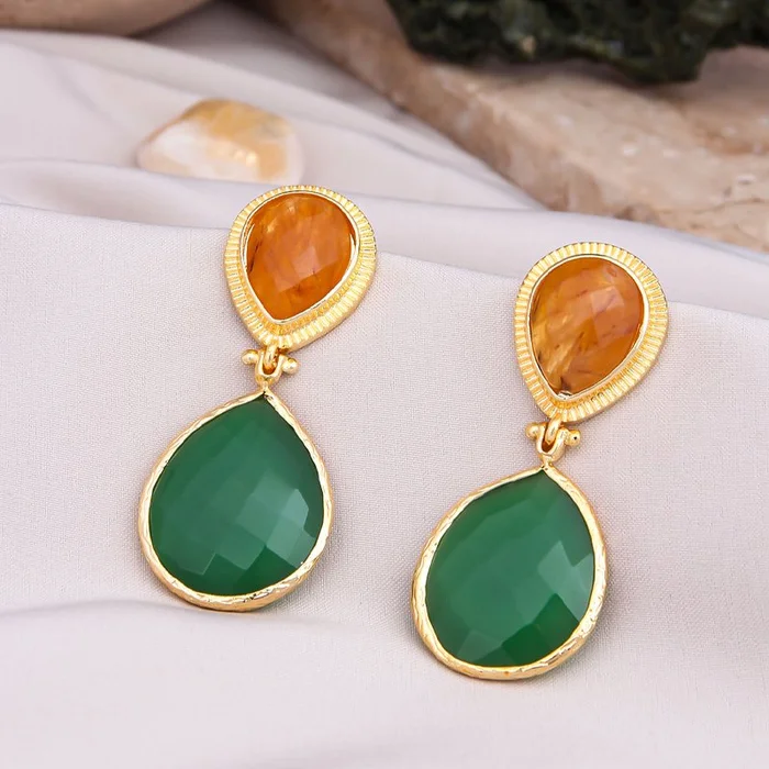 Boucles d’oreilles pendantes – Laiton plaqué or & citrine