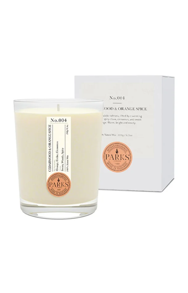 Bougie parfumée – Bois de cèdre & orange épicée – Home – 180 g