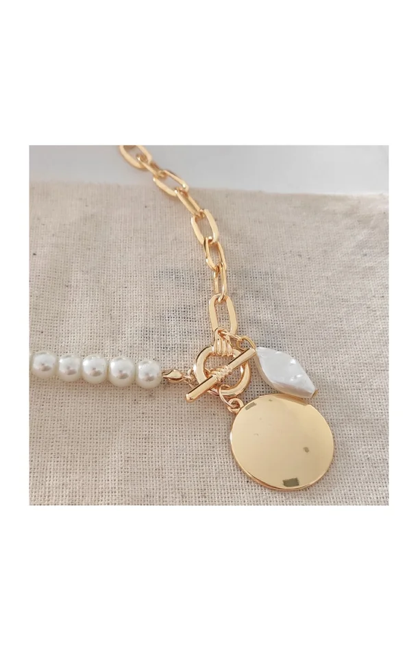 Collier – Laiton plaqué or & perles blanches