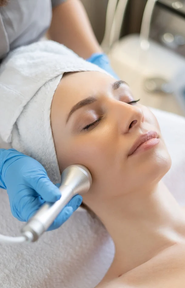 JETPEEL® anti-âge + radiofréquence contour des yeux et lèvres