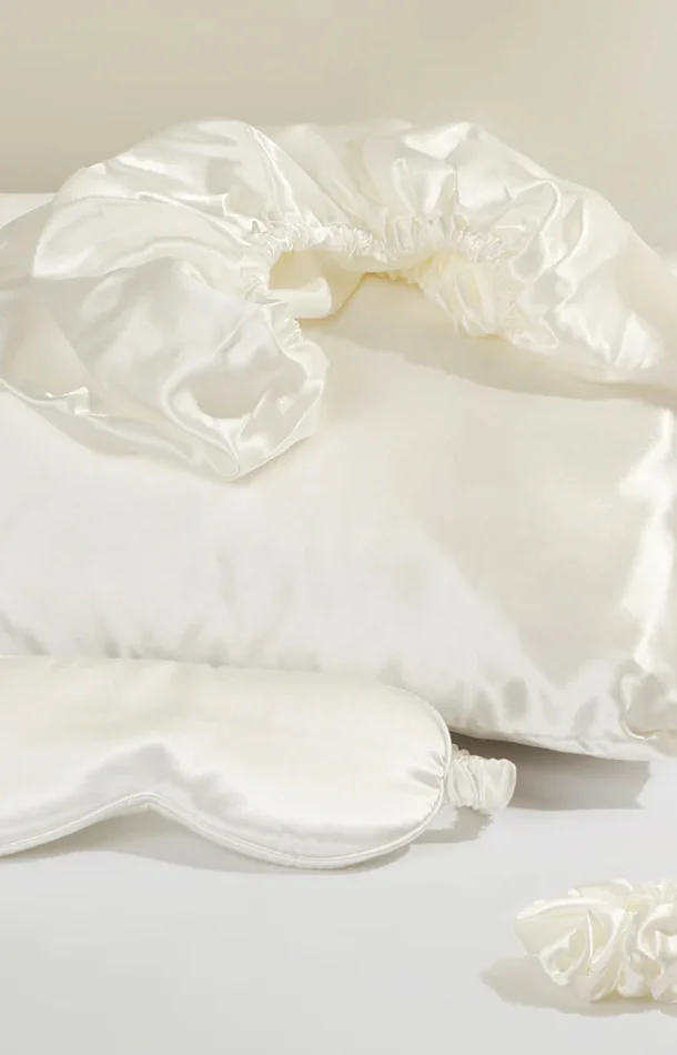 Kit de nuit en satin – Blanc – 4 produits
