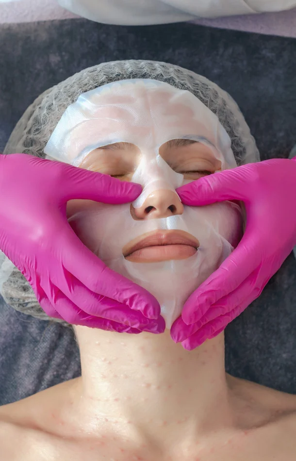 Soin visage anti-âge Carita – 1h